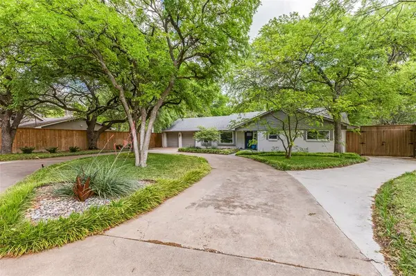 9576 Ash Creek Drive, Dallas, TX 75228