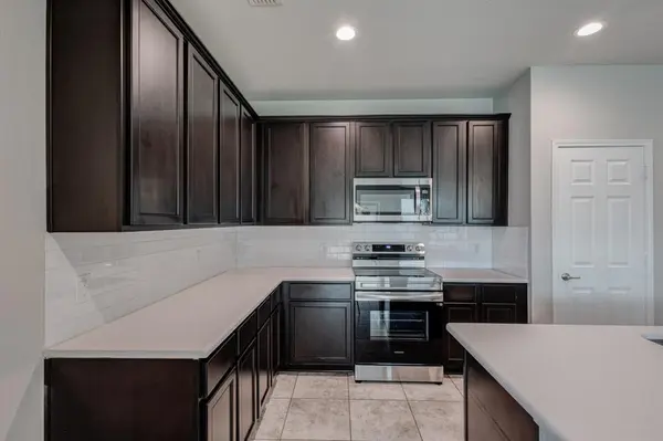 5529 Las Lomas Lane, Denton, TX 76208