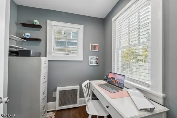 582 Sherwood Pkwy, Westfield Town, NJ 07090