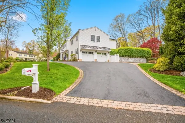 120 Tam O Shanter Dr, Mahwah Twp., NJ 07430
