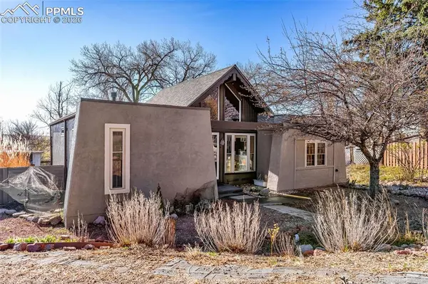 5796 Reef PL, Colorado City, CO 81019