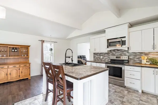 3554 Peter ST, Ramara, ON L0K 1B0