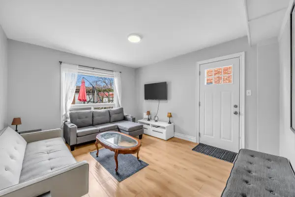 57 Shanly ST, Toronto W02, ON M6H 1S4