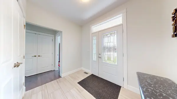 19 Donaldson CT, Brockville, ON K6V 7J1