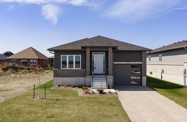 380 HAWTHORNE ST, Saugeen Shores, ON N0H 2C3