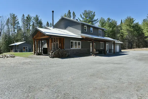 87 Brydges RD, Greater Madawaska, ON K0J 1G0