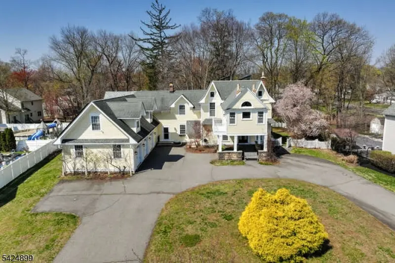 1812 Bellew Pl, South Plainfield Boro, NJ 07080