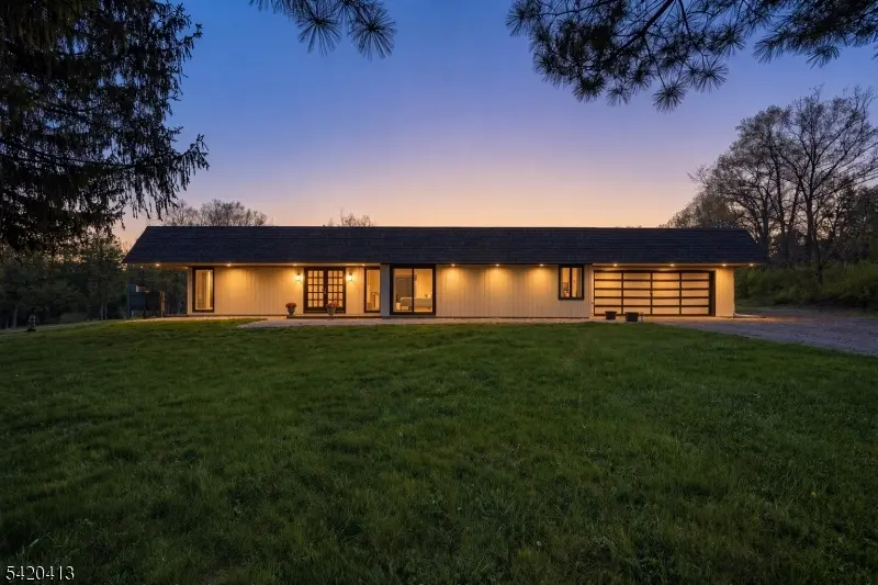 13 Central Ave, Readington Twp., NJ 08889