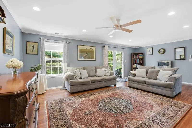 162 Vista Dr #162, Hanover Twp., NJ 07927