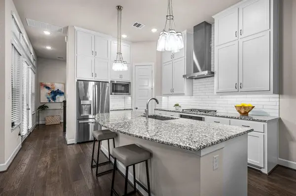 3704 Tussock Drive, Dallas, TX 75209