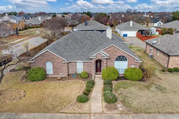 7413 Bryn Mawr Drive, Rowlett, TX 75089