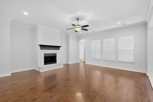 805 Rustic Trail, Midlothian, TX 76065