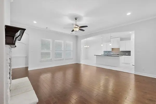 805 Rustic Trail, Midlothian, TX 76065