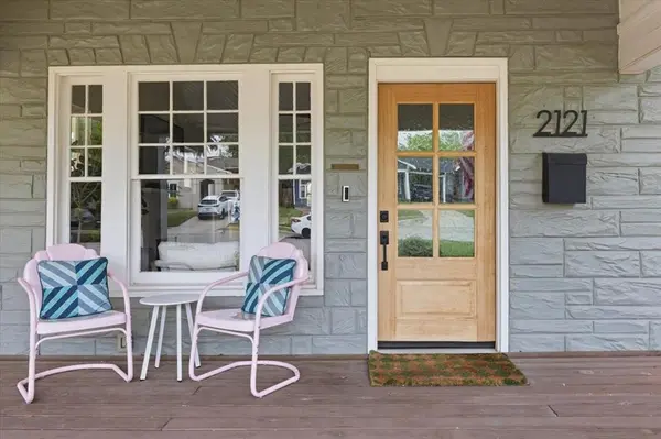 2121 Western Avenue, Fort Worth, TX 76107