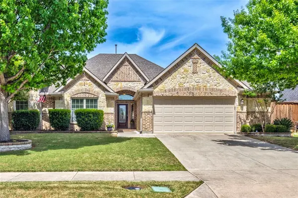 9748 Crown Ridge Drive, Frisco, TX 75035