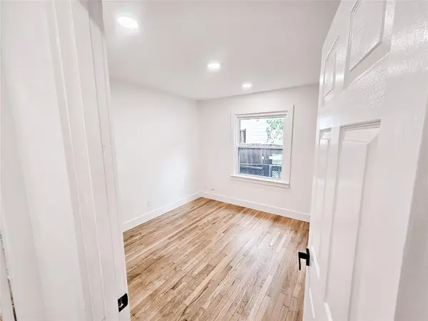 309 Brunswick Lane, Mesquite, TX 75149