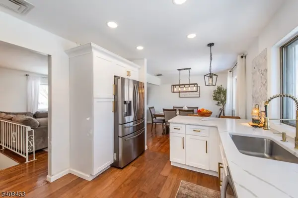 176 Harrison Rd, Parsippany-troy Hills Twp., NJ 07054