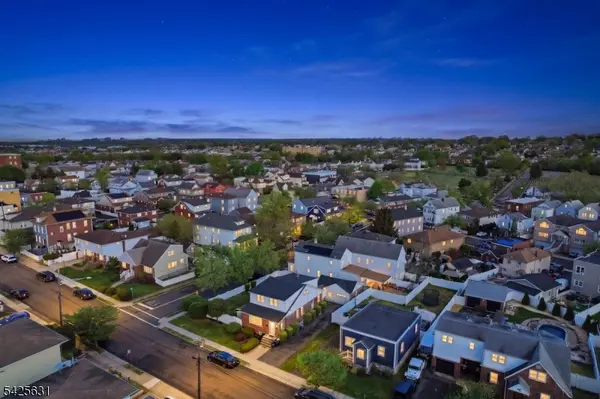 60 Westervelt Pl, Lodi Boro, NJ 07644