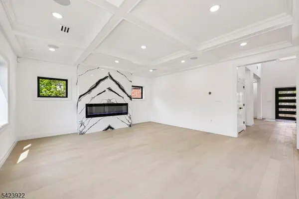 51 Albany Ave, Nutley Twp., NJ 07110