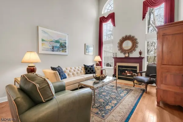 20 Hopkinson Ct, Bernards Twp., NJ 07920