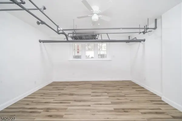 340 Fairmount Ave #C3, Jersey City, NJ 07306