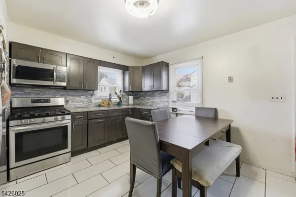 721 E Curtis St, Linden City, NJ 07036