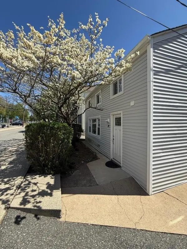 20 Maple Ave, Rockaway Boro, NJ 07866