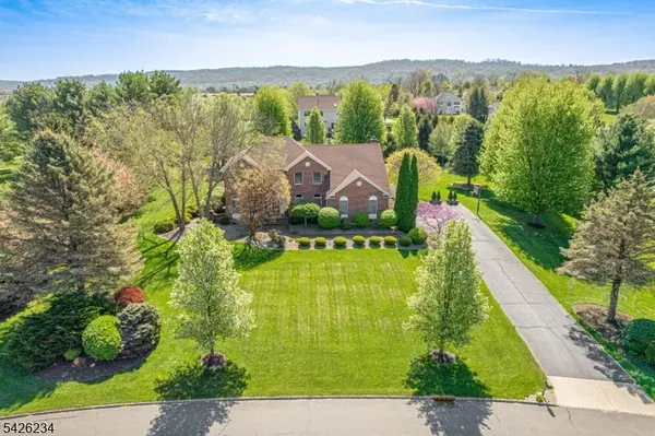 106 Stone Crossing, Greenwich Twp., NJ 08886