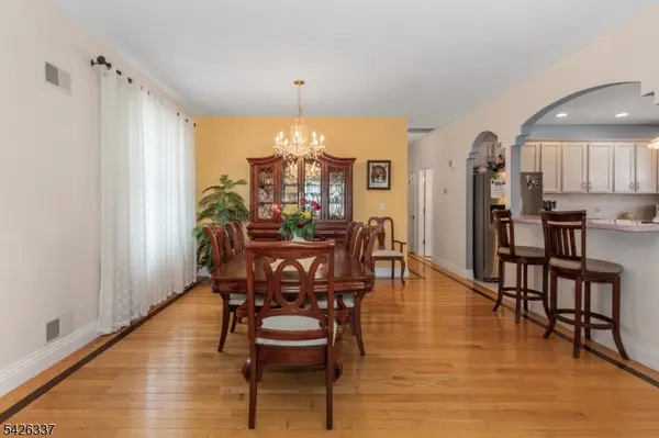 71 Parker Ave, Hawthorne Boro, NJ 07506