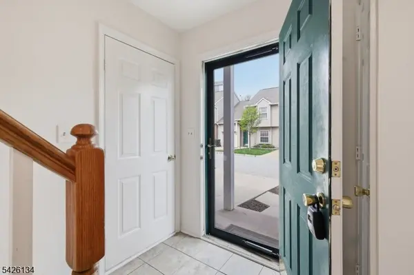 56 Cambridge, Oxford Twp., NJ 07863