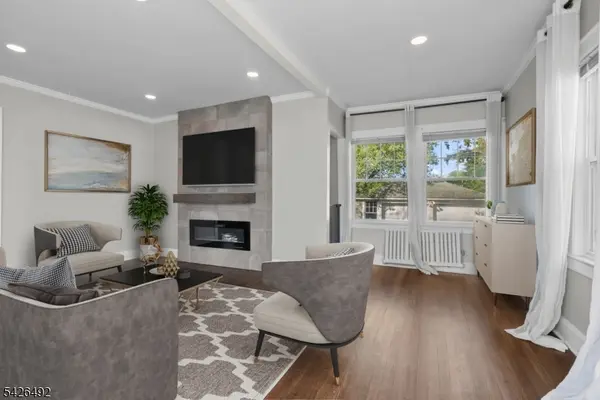 59 W Passaic St, Maywood Boro, NJ 07607