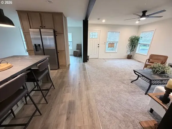 63591 N Jade RD, Coos Bay, OR 97420