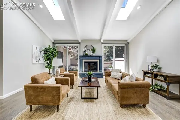 720 Count Pourtales DR, Colorado Springs, CO 80906