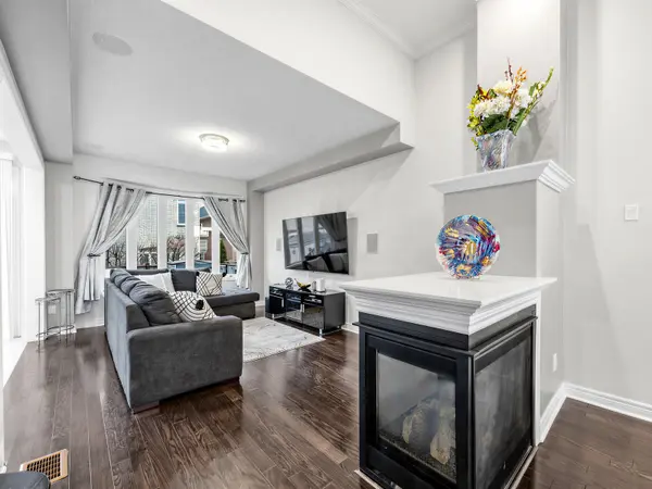 23 Brider CRES, Ajax, ON L1Z 0M3