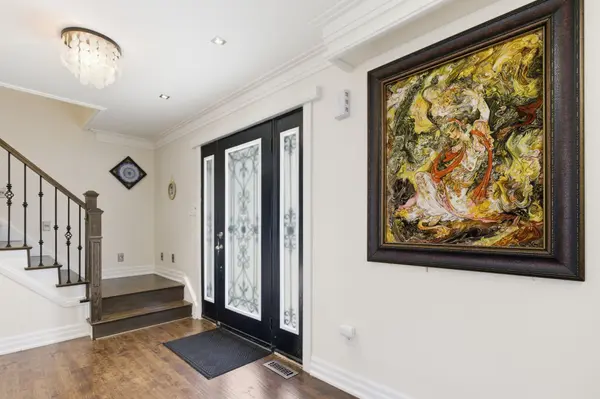 70 Royal Orchard BLVD, Markham, ON L3T 3C5