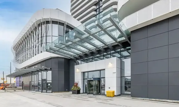 195 Commerce ST #1211, Vaughan, ON L4K 0P9