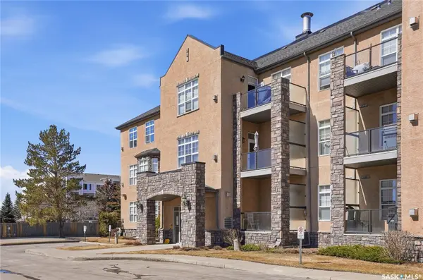 218 HEATH AVENUE #304, Saskatoon, SK S7S 0A1