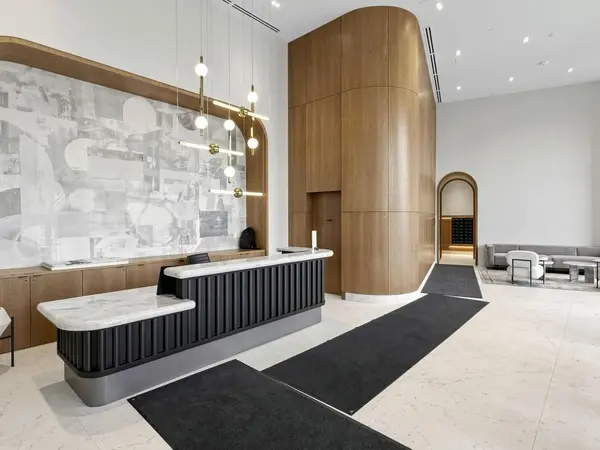 1185 Dupont ST #915, Toronto W02, ON M6H 0G5