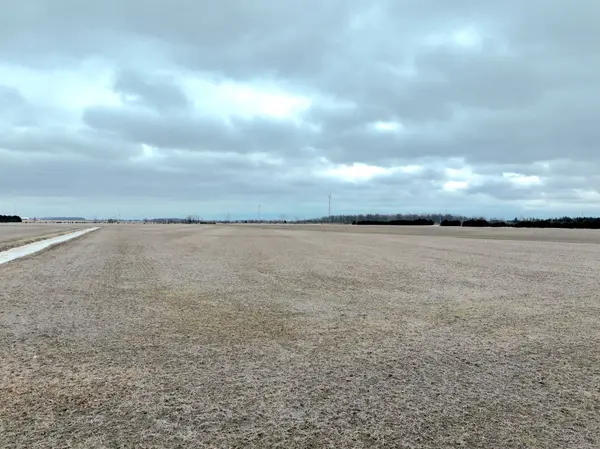 7982 TENTH Line, Chatham-kent, ON N0P 1G0