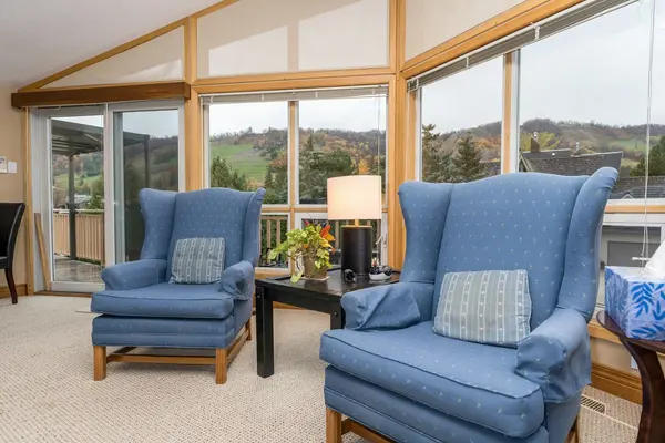 130 Pioneer LN, Blue Mountains, ON L9Y 0M7