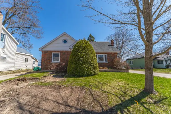 673 Gould ST, South Bruce Peninsula, ON N0H 2T0