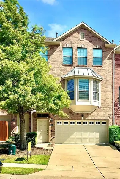 2557 Jacobson Drive, Lewisville, TX 75067