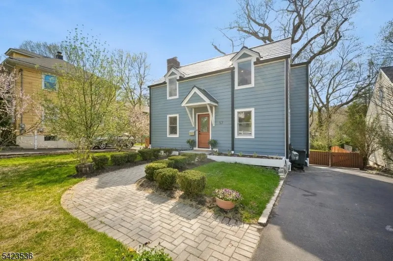 57 Baltusrol Rd, Summit City, NJ 07901