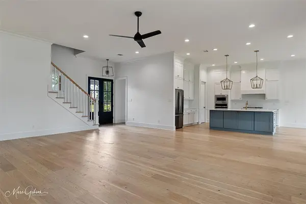 10946 Whispering Path Drive, Shreveport, LA 71106