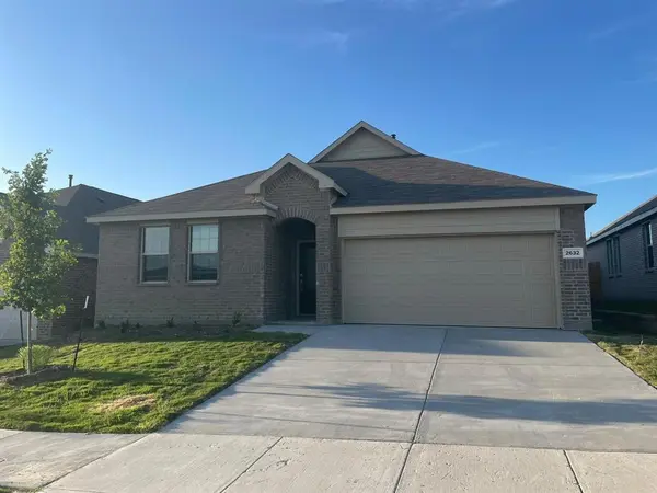 2632 Starwater Drive, Fort Worth, TX 76179