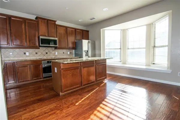 2557 Jacobson Drive, Lewisville, TX 75067