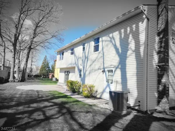 71 Rodak Cir, Edison Twp., NJ 08817