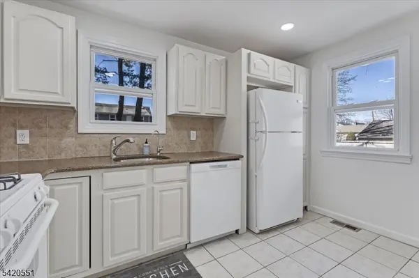 2-30 32Nd St, Fair Lawn Boro, NJ 07410