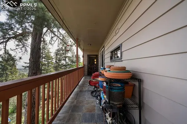 3785 Overlook RD, Colorado Springs, CO 80906