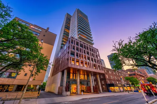 81 Wellesley ST E #1907, Toronto C08, ON M4Y 0C5